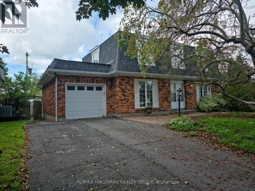 Detached at 3288 CLEARWATER CRESCENT, Ottawa