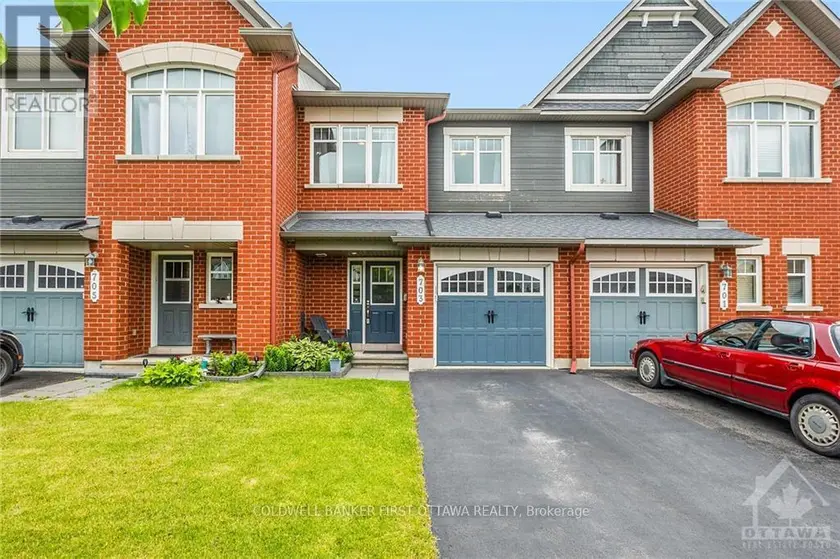 Townhouse at 703 WHALEY RIDGE, Ottawa
