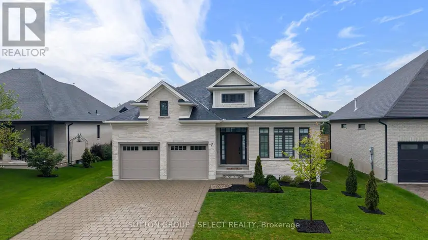 Detached at 7 VIOLET COURT, Middlesex Centre