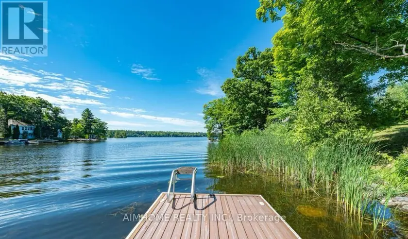 Detached at 62 FIRE ROUTE 94, Trent Lakes