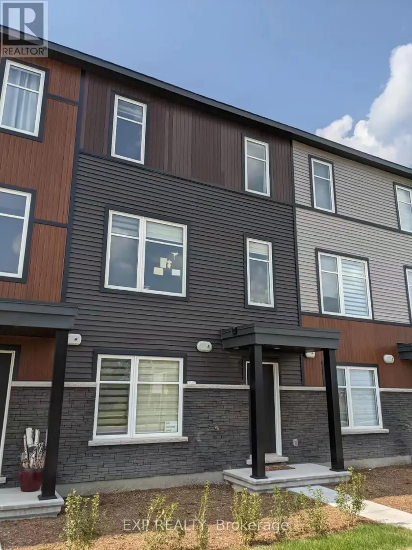 Townhouse at 1075 SPEEDVALE COURT, Ottawa