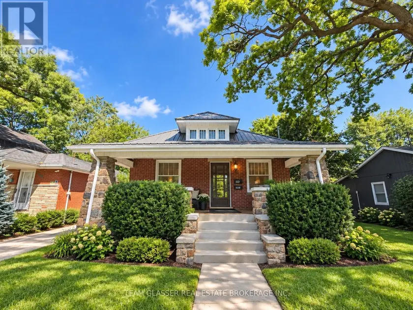 Detached at UPPER - 884 TRAFALGAR STREET, London East