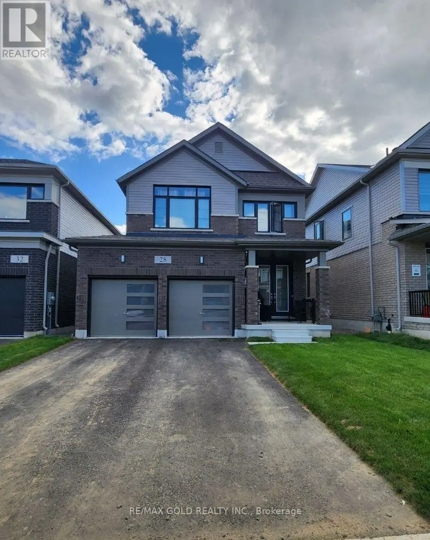 Detached at 28 WEYLIE STREET, Hamilton