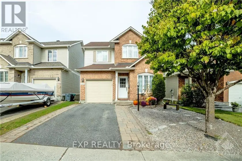 Detached at 40 ALAMEDA WAY, Ottawa