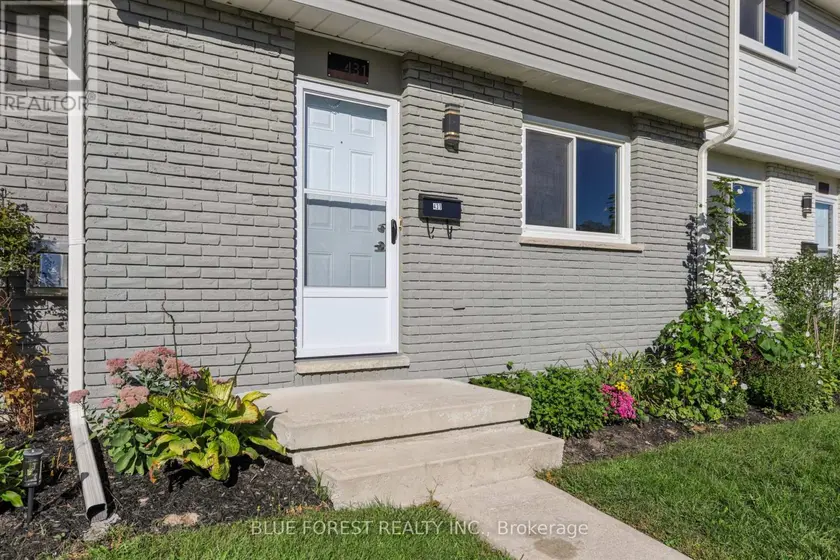 Townhouse at 431 GRIFFITH STREET, London South