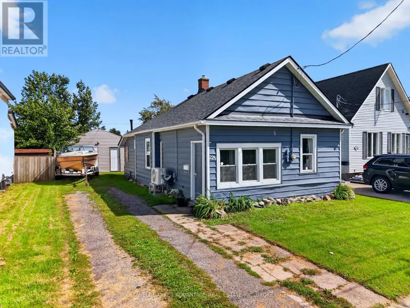 Detached at 229 DAIN AVENUE, Welland