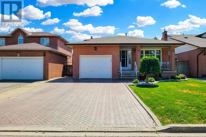Detached at 276 GREENCEDAR DRIVE, Hamilton