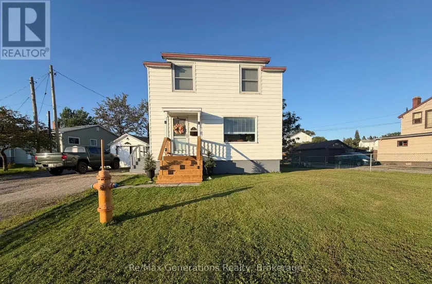 Detached at 77 YAWKEY AVENUE, Marathon