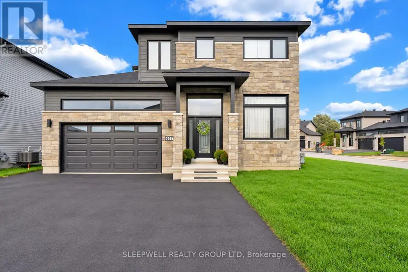 Detached at B - 447 ANNETTE DRIVE, Russell