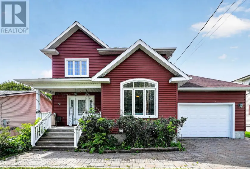Detached at 30 HIGH STREET, South Glengarry