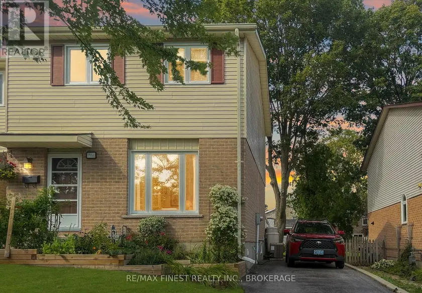 Semi-Detached/Link at 906 PURCELL CRESCENT, Kingston