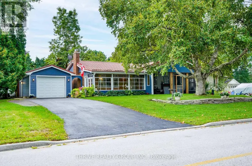 Detached at 11 OUTER DRIVE, London South