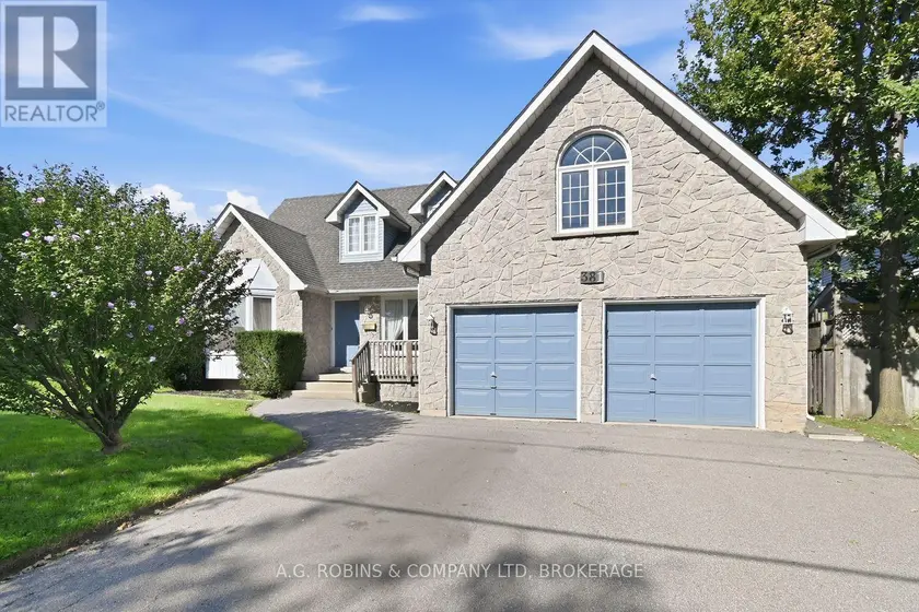 Detached at 381 KERMAN AVENUE, Grimsby