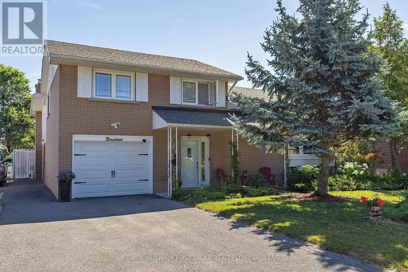 Detached at 19 DEDRICK DRIVE, Kingston