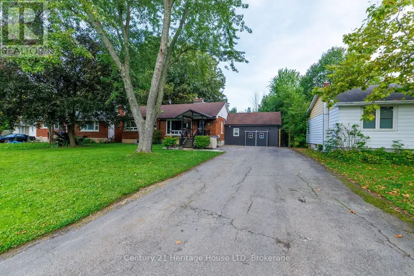 Detached at 6 GREENOCK CIRCLE, St. Catharines