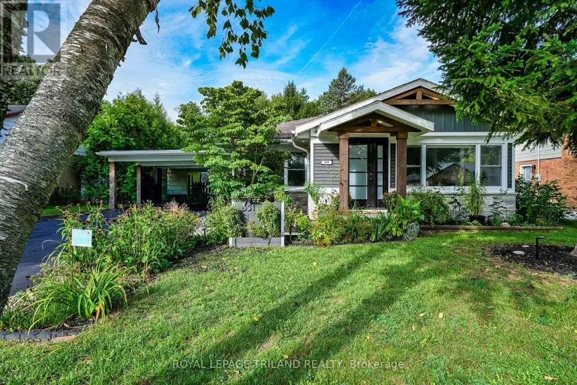 Detached at 351 REYNOLDS ROAD, London South