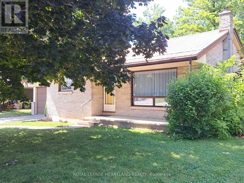 Detached at 154 THOMAS STREET, South Huron
