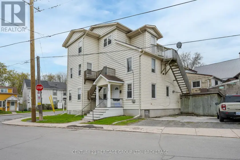 Multiplex at 432 BARRIE STREET, Kingston
