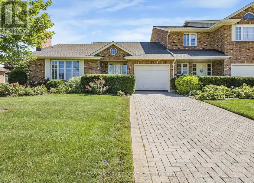 Townhouse at 3 - 2720 MEWBURN ROAD, Niagara Falls