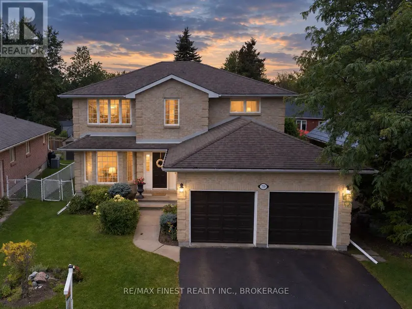 Detached at 719 WOODSIDE DRIVE, Kingston