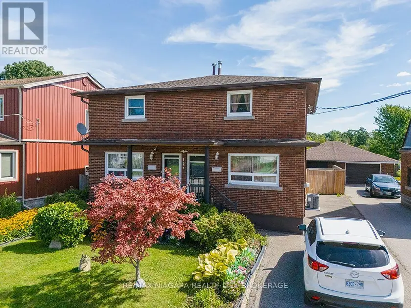 Multiplex at 137 WELLINGTON STREET, Port Colborne