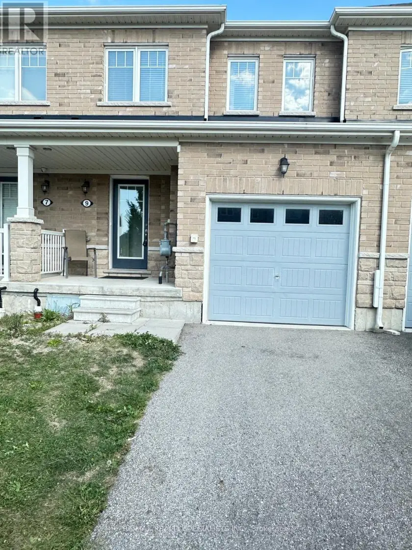 Townhouse at 9 COLE CRESCENT, Brantford