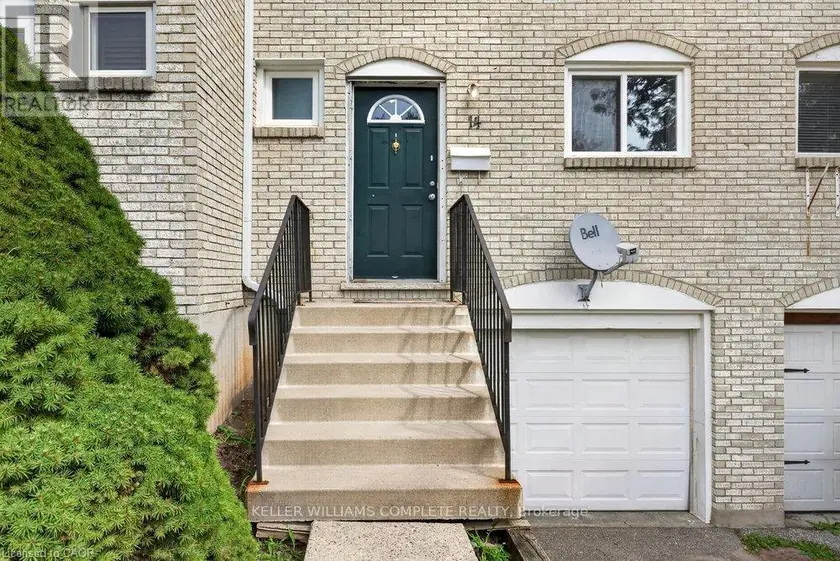 Townhouse at 14 - 120 QUIGLEY ROAD, Hamilton