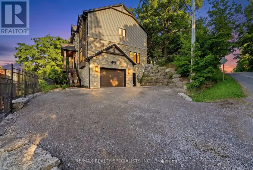 Detached at 3713 NINETEENTH STREET, Lincoln