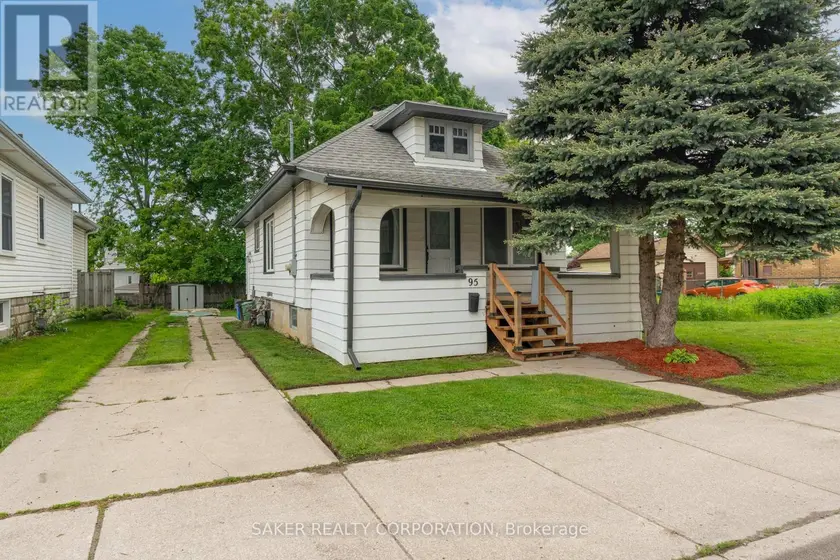 Detached at 95 ADELAIDE STREET S, London South
