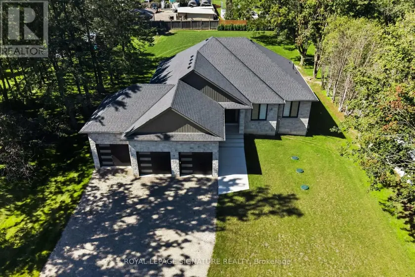 Detached at 3 KINGS LANE, Brant