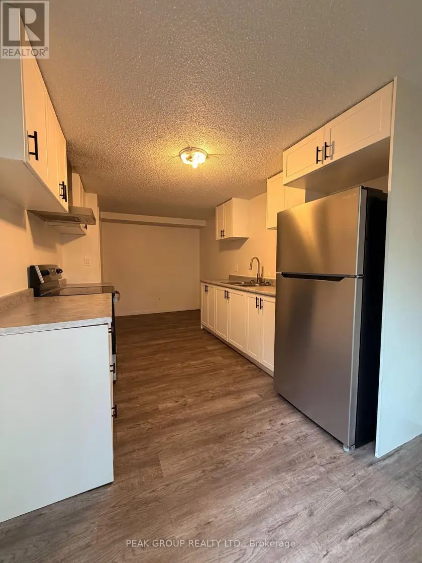 Semi-Detached/Link at 283 VINE STREET, St. Catharines