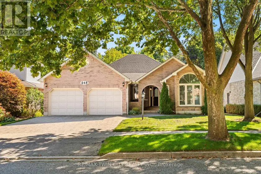 Detached at 648 BAYHAMPTON CRESCENT, Waterloo