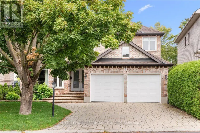 Detached at 4 WELLSMERE COURT, Ottawa