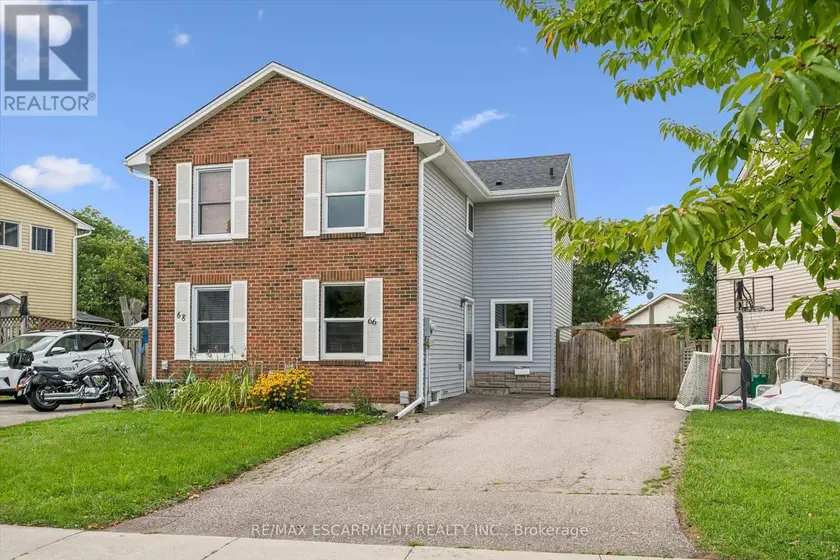 Semi-Detached/Link at 66 BANBURY ROAD, Brantford