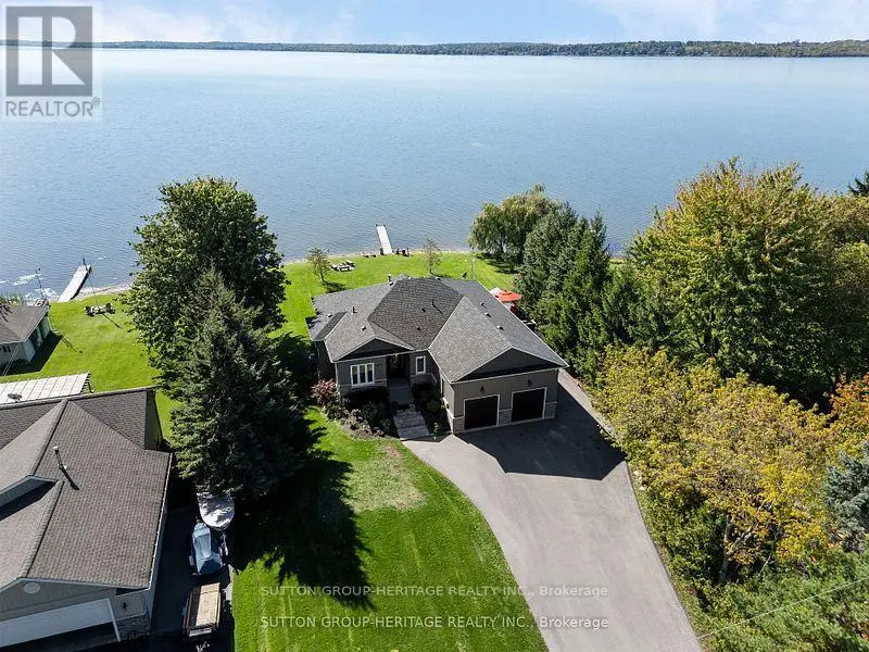 Detached at 52 HILLSIDE DRIVE, Kawartha Lakes