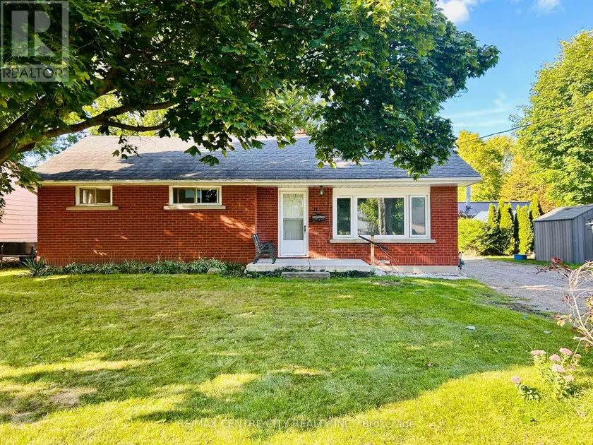 Detached at 11 MARCHANT STREET, Aylmer