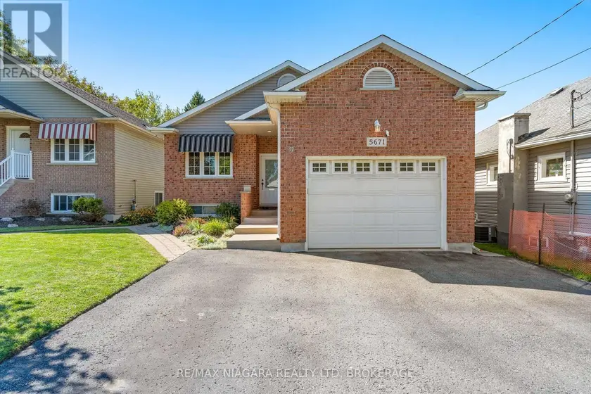 Detached at 5671 HIGHLAND AVENUE, Niagara Falls
