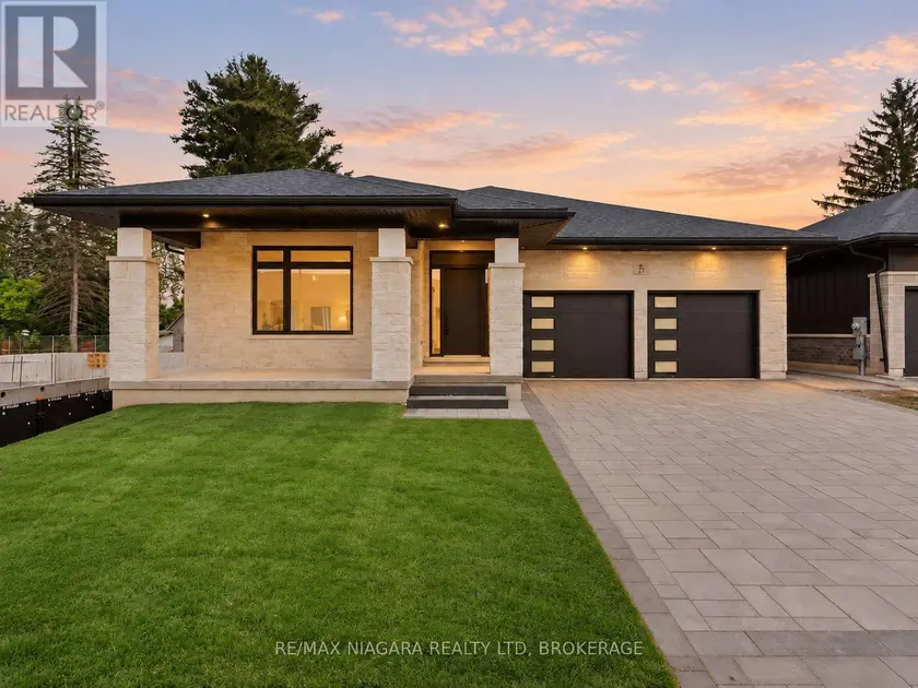 Detached at 21 ACCURSI CRESCENT, Pelham