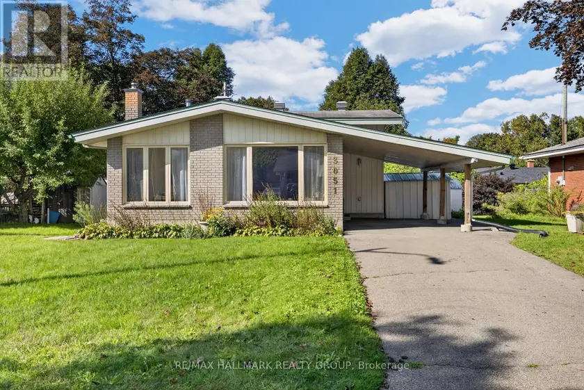 Detached at 3051 COWAN CRESCENT, Ottawa