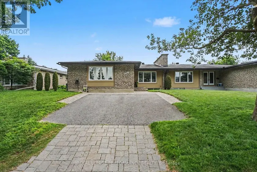 Semi-Detached/Link at 2061 CABOT STREET, Ottawa