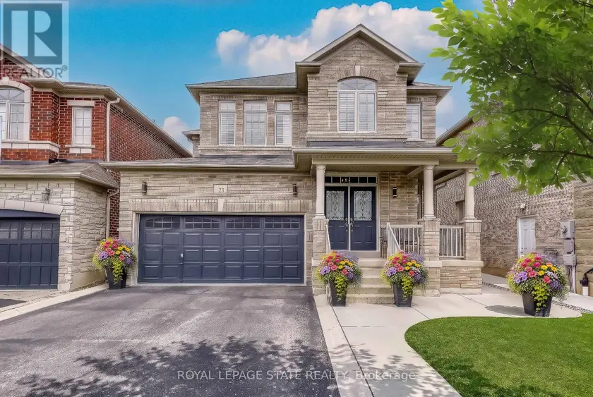 Detached at 23 MCKNIGHT AVENUE, Hamilton