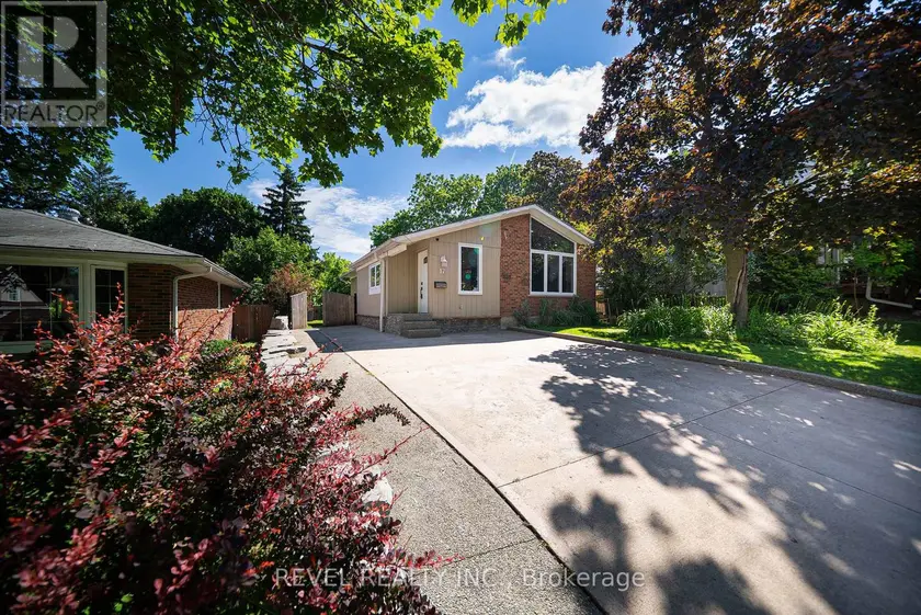 Detached at 17 FLYNN AVENUE, Cambridge