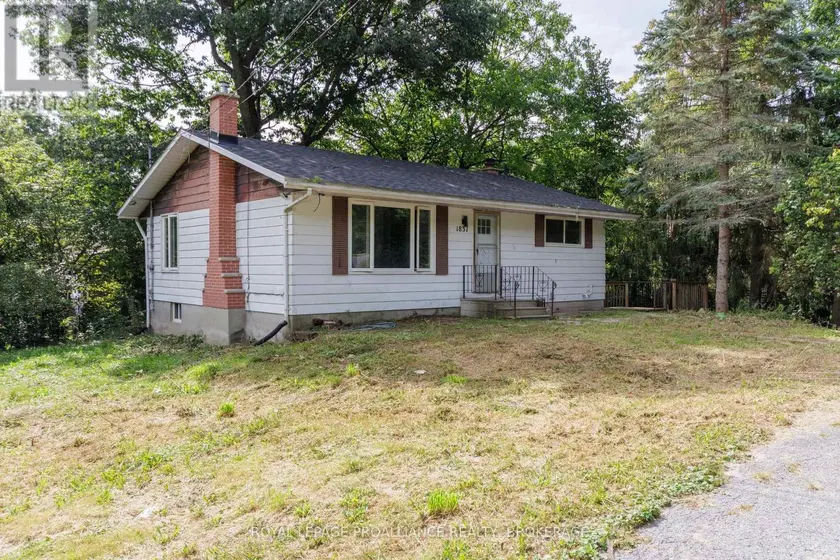 Detached at 1837 HIGHWAY 2, Kingston)