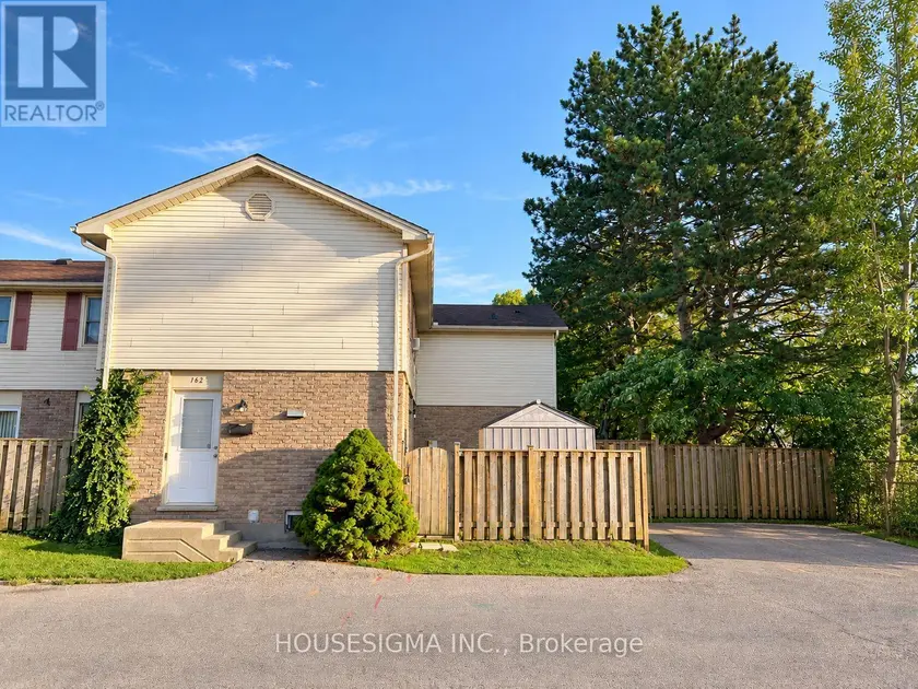 Townhouse at 162 - 230 CLARKE ROAD, London East