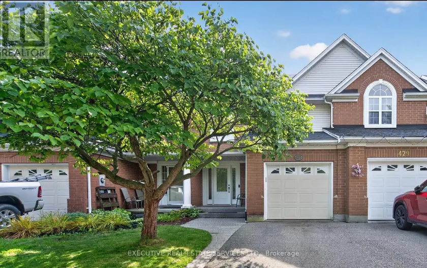 Townhouse at 427 BEAVER CREEK ROAD, Waterloo