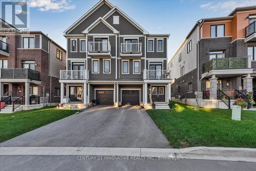 Townhouse at 9 GRANVILLE CRESCENT, Haldimand