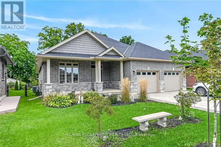 Detached at 31 SYCAMORE DRIVE, Norfolk