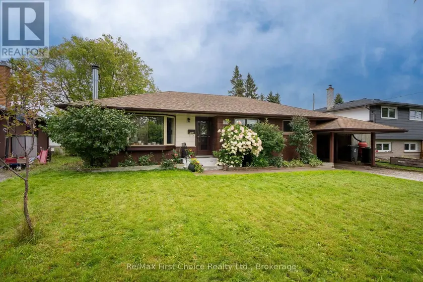 Detached at 159 HOGARTH STREET, Thunder Bay