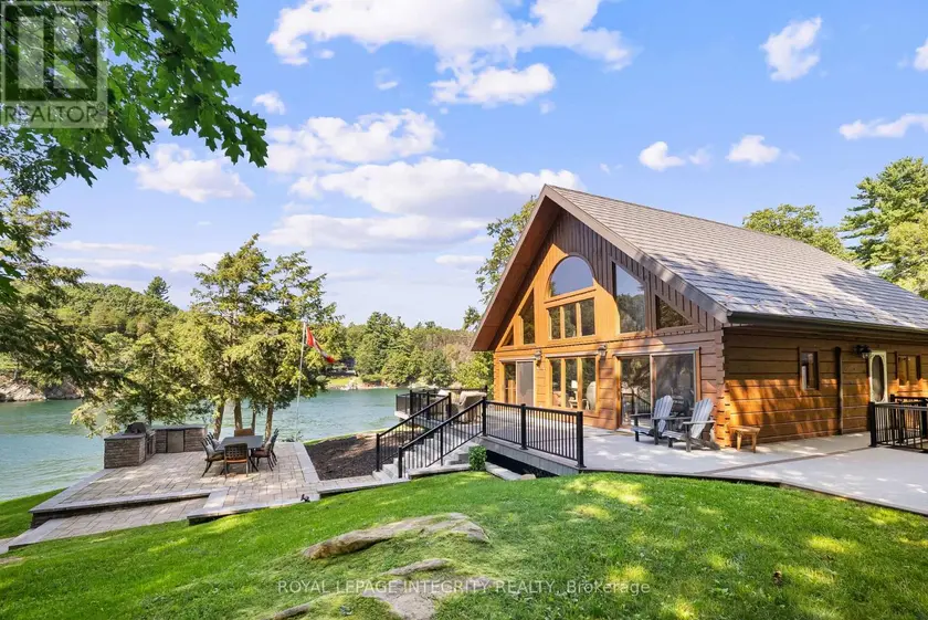 Detached at 26 WALLACE ISLAND, Leeds and the Thousand Islands