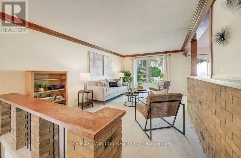 Detached at 12 COBBLESTONE STREET, Kitchener